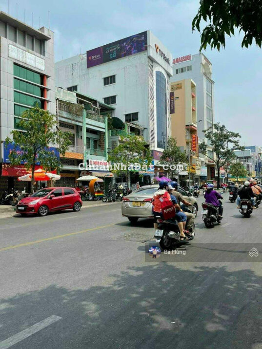 Tòa building Ngay Sân Bay ! mặt tiền Hoàng Văn Thụ, (10.7 x 23.2m) 3 tầng HĐT: 173 tr/th, giá 33 tỷ