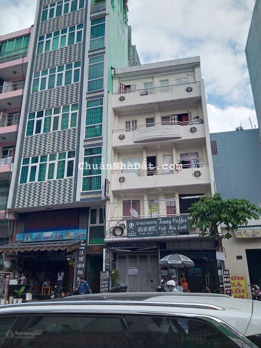 Hot hot bán căn MT Cộng Hòa, P13, Q. Tân Bình, 4,05 x 15m, 1 trệt, 3 lầu, 7PN, 4WC, 14,8 tỷ Hot hot bán căn MT Cộng Hòa, P13, Q. Tân Bình, 4,05 x 15m, 1 trệt, 3 lầu, 7PN, 4WC, 14,8 tỷ