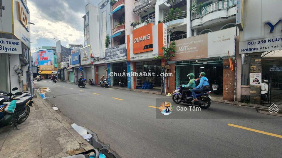 Siêu phẩm! Mặt tiền Nguyễn Trọng Tuyển, P1 - (4,5x14m) 5 tầng (5 Phòng) chỉ 14,3 tỷ 0925049575