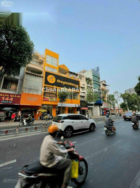 Bán Nhà Siêu Khan Hiếm Mặt Tiền Phan Huy Ích - DT: 11 x 62m - XD: Hầm+9 Lầu - Giá bán : 60 Tỷ TL