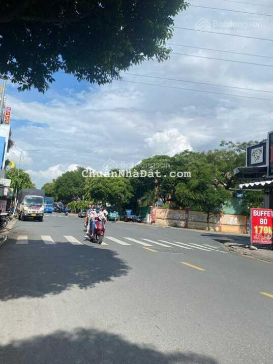 Bán nhà mặt tiền đường Độc Lập, 8.4mx32m, giá 35 tỷ, P. Tân Thành, Q. Tân Phú.