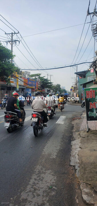 Bán gấp nhà mặt tiền đường Bình Long, tân phú, gần cây xăng Văn Cao, 4x24m, 3 tấm