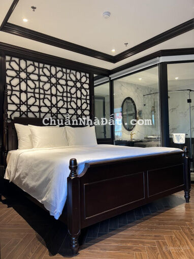 Bán tòa nhà khu công viên nước Hồ Tây diện tích 98m2 7 tầng giá 60 tỷ LH 0961668362