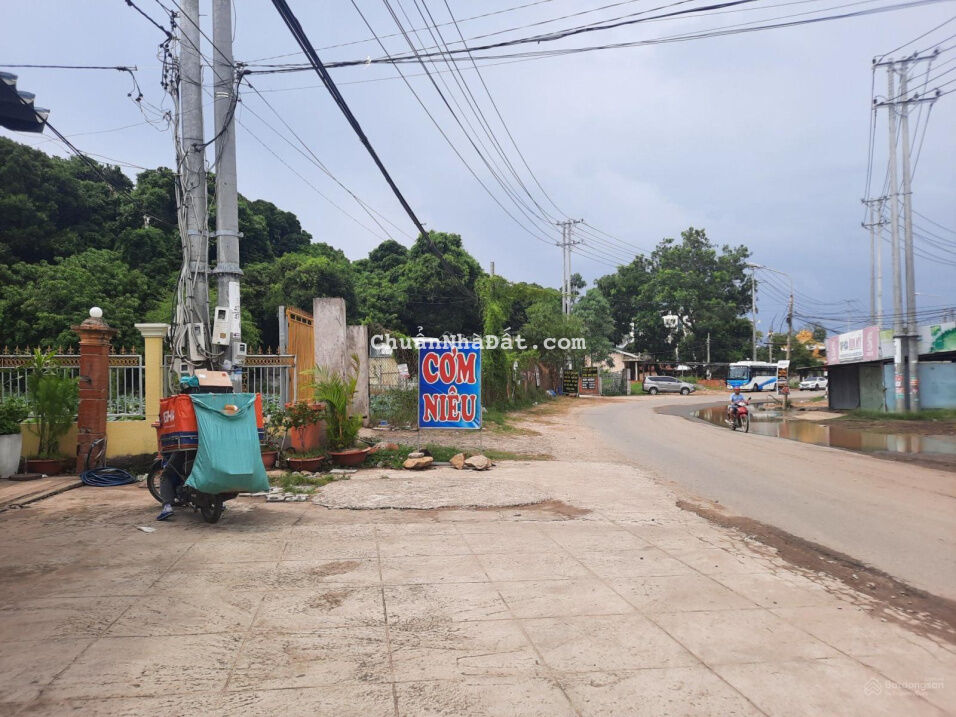 Bán nhà mặt phố Xuyên Mộc mặt biển Bà Rịa Vũng Tàu vị trí đẹp đỉnh kinh doanh khủng giá siêu đầu tư