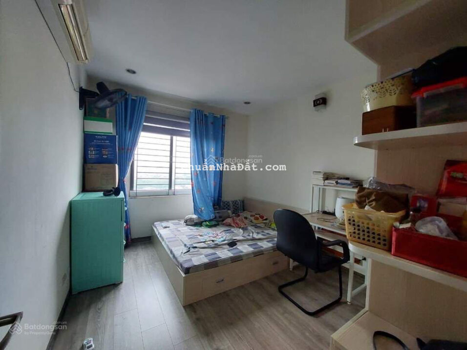 Bán nhà mặt phố Tây Sơn 67m2 vị trí đẹp kinh doanh tốt 18.5 tỷ