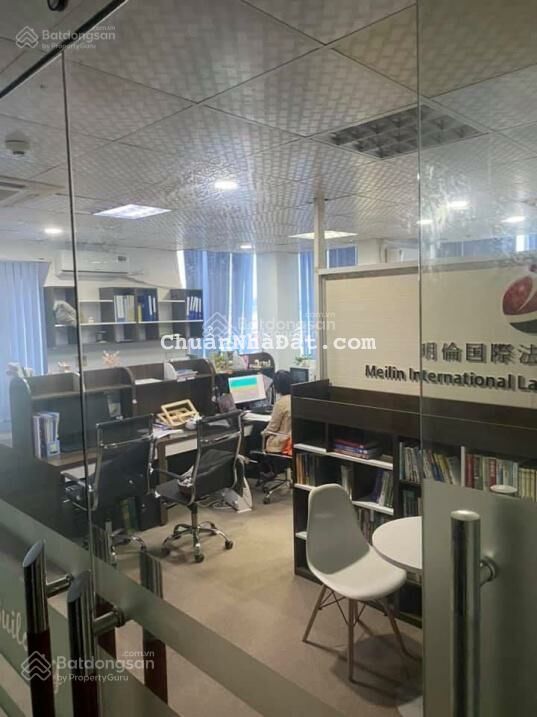 Bán nhà khu phân lô Ba Đình diện tích 106 m2 nhà xây 5 tầng giá 19.7 tỷ