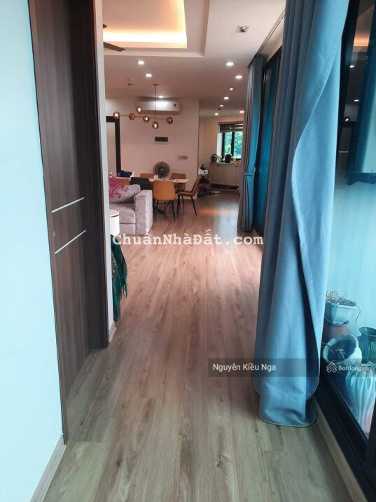 Bán nhà phố Giang Văn Minh, Ba Đình,120m2- 8 tầng , thang máy, lô góc , kinh doanh, ô tô đỗ cửa.