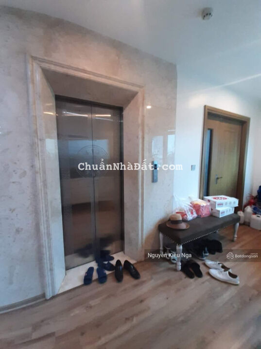 Bán nhà phố Giang Văn Minh, Ba Đình,120m2- 8 tầng , thang máy, lô góc , kinh doanh, ô tô đỗ cửa.