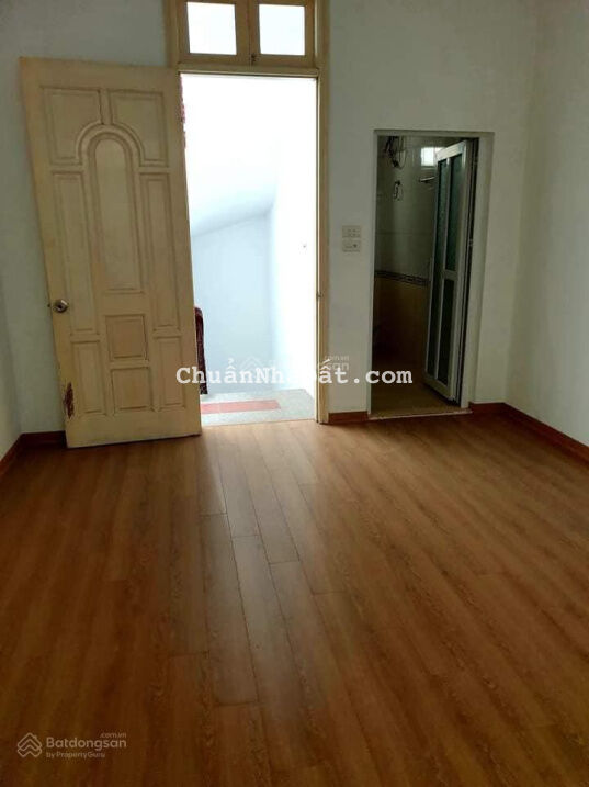 Bán nhà Đội Cấn - gần chợ Cống Vị - ngõ rộng thoáng - 5 tầng kiên cố DT 30m2 giá êm ru - 3.85 tỷ Bán nhà Đội Cấn - gần chợ Cống Vị - ngõ rộng thoáng - 5 tầng kiên cố DT 30m2 giá êm ru - 3.85 tỷ