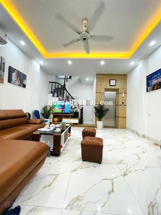 Bán nhà Nguyễn Tri Phương 30m2 phân lô lô góc ngõ oto thông 7.8 tỷ