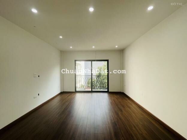 Bán nhà ngõ 173 Hoàng Hoa Thám, Ba Đình 35m2 xây 5 tầng mới, nhà đẹp ngõ rộng giá 4.7 tỷ
