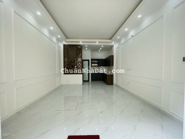 Bán nhà ngõ 173 Hoàng Hoa Thám, Ba Đình 35m2 xây 5 tầng mới, nhà đẹp ngõ rộng giá 4.7 tỷ