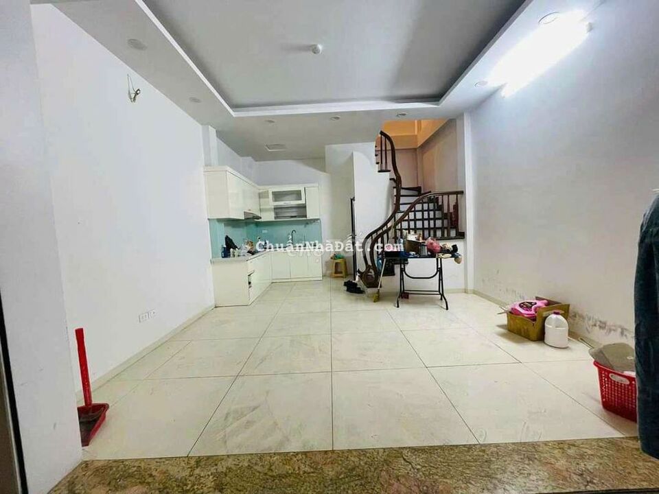 BÁN NHÀ 5 TẦNG NGÕ 290 KIM MÃ,BA ĐÌNH,GẦN PHỐ