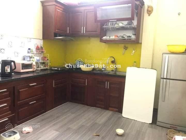 Trung tâm Ba Đình - Oto đỗ cửa - lô góc - giá giật mình. DT 37m2, MT 7m x 6 tầng. Giá 6.7 tỷ