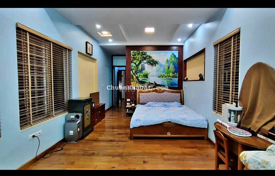 NGỌC HÀ BA ĐÌNH Ô TÔ LÔ GÓC  38M X 6 TẦNG MỚI TINH 5.8 TỶ