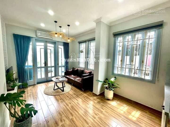 Trung tâm Ba Đình - vài bước ra lăng bác - dòng tiền ổn định 20tr/tháng. DT 38m2, MT 7.2m. 6.8 tỷ