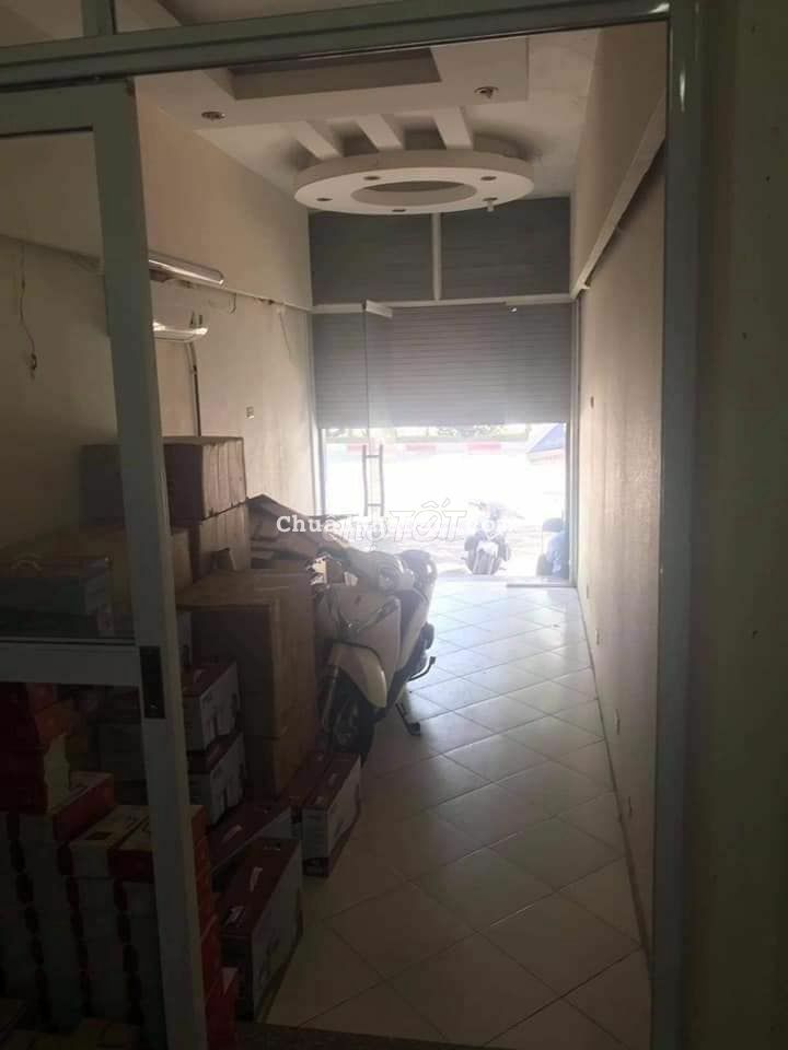 2m ra phố Đôi Nhân 39m2 chỉ 3.9 tỷ - lô góc - oto đỗ cửa - hiếm 2m ra phố Đôi Nhân 39m2 chỉ 3.9 tỷ - lô góc - oto đỗ cửa - hiếm