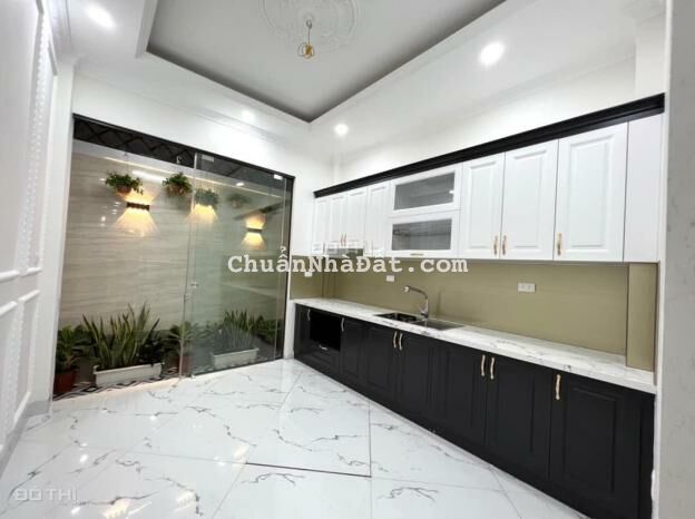 Bán nhanh nhà đầu ngõ Phúc Xá, giá chỉ 4.3 tỷ, 40m2x5T, căn góc, KD được