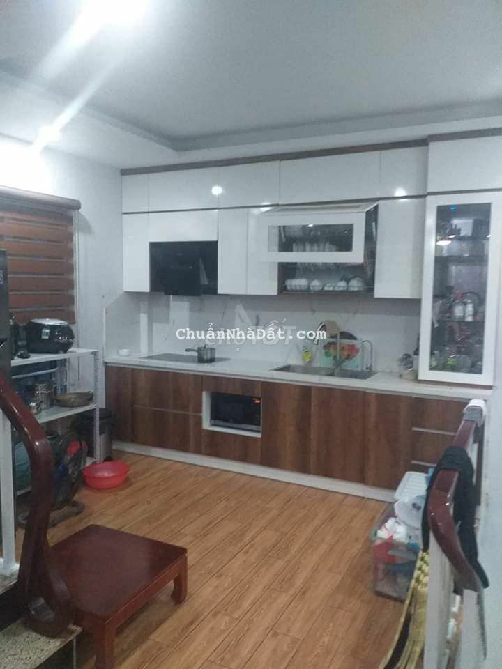 42m2 Kim Mã chỉ 3.5 tỷ - Lô Góc - Thoáng sáng - 30m ra mặt ngõ