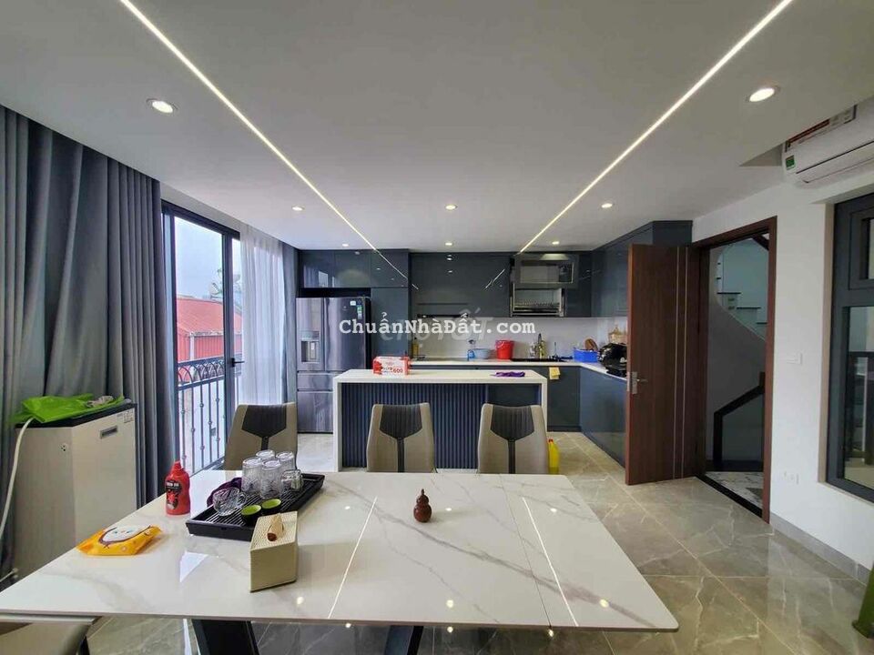 PHÂN LÔ Đội Cấn - Liễu Giai. 6 Tầng Thang máy - Lô góc 2 MẶT NGÕ - Ô t