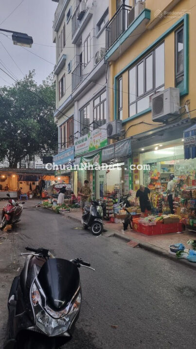 Bán nhà phố Nguyễn Công Hoan, ngõ kinh doanh, ô tô tránh, vỉa hè 3m, 45m2, 6 tầng, MT 5m, 13 tỷ