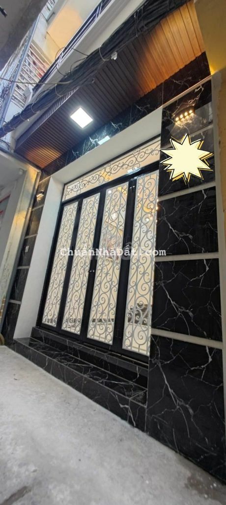 Nhà Đẹp Phố Đội Cấn - Ba Đình - 48M - 5 Tầng- Chào :5,4 Tỷ