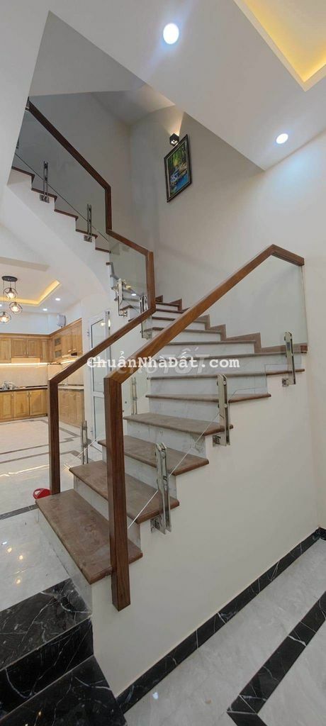 Nhà Đẹp Phố Đội Cấn - Ba Đình - 48M - 5 Tầng- Chào :5,4 Tỷ