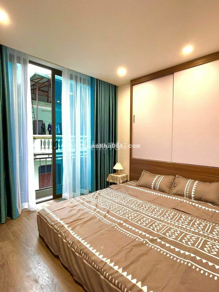 BÁN NHÀ VĂN CAO THOÁNG VĨNH VIỄN 50M  GIÁ 6.25 TỶ