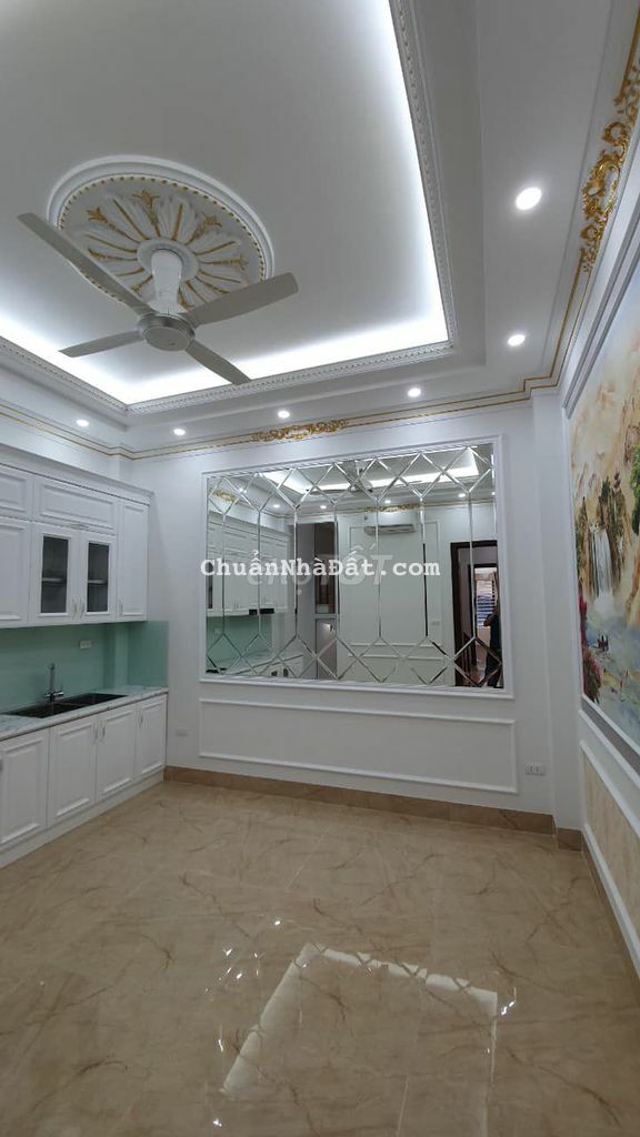 BÁN NHÀ PHAN KẾ BÍNH-PHÂN LÔ-50M2-6 TẦNG THANG MÁY-1 NHÀ RA PHỐ