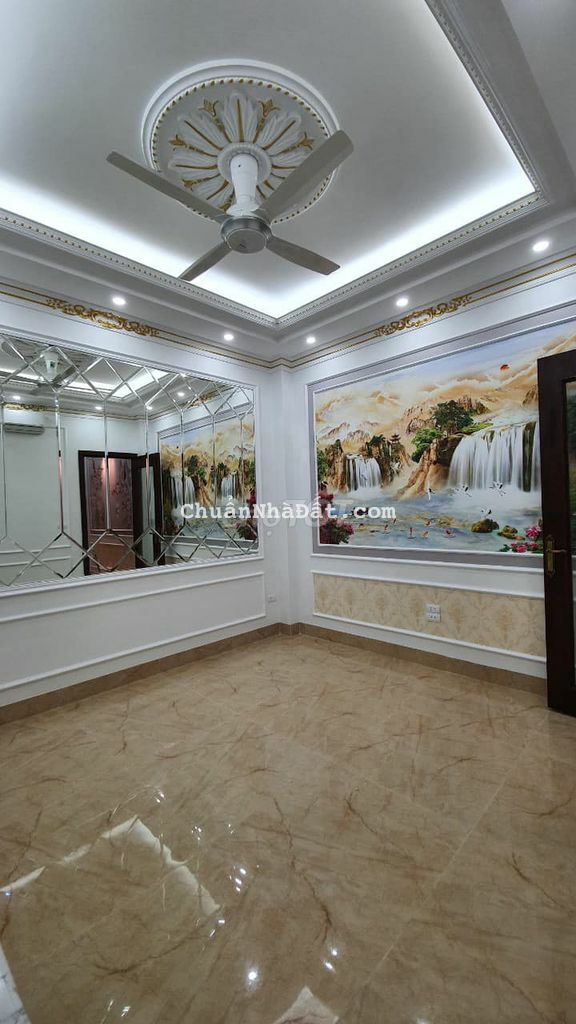 BÁN NHÀ PHAN KẾ BÍNH-PHÂN LÔ-50M2-6 TẦNG THANG MÁY-1 NHÀ RA PHỐ