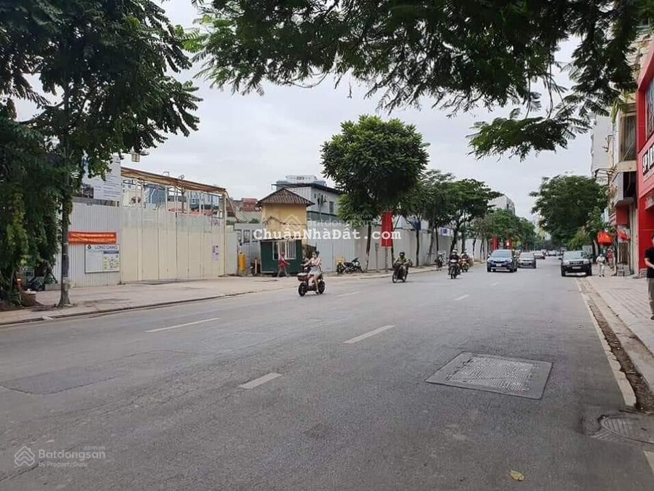 Bán gấp nhà phố Nguyễn Thái Học Ba Đình 51m2 6 tầng oto giá 11 tỷ LH 0972472697