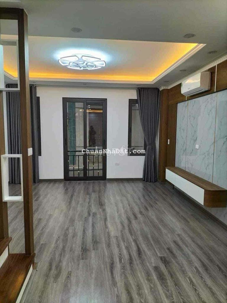 KIM MÃ, CỰC HIẾM 60M2 BÁN GẤP 8.45 TỶ NHÀMỚI Ở SƯỚNG NGÕ RỘNG GẦN PHỐ