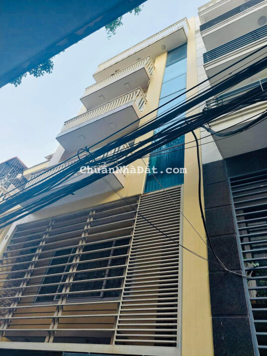 Bán nhà khu phân lô phố Vĩnh Phúc diện tích 63 m2 nhà xây 5 tầng giá 7.6 tỷ