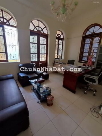 NHÀ ĐẸP NGHĨA DŨNG 80M 5.8 TỶ SÂN VƯỜN Ở LUÔN NGÕ 3 GÁC - CÁCH PHỐ 50M - VỊ TRÍ ĐẸP 0986073333