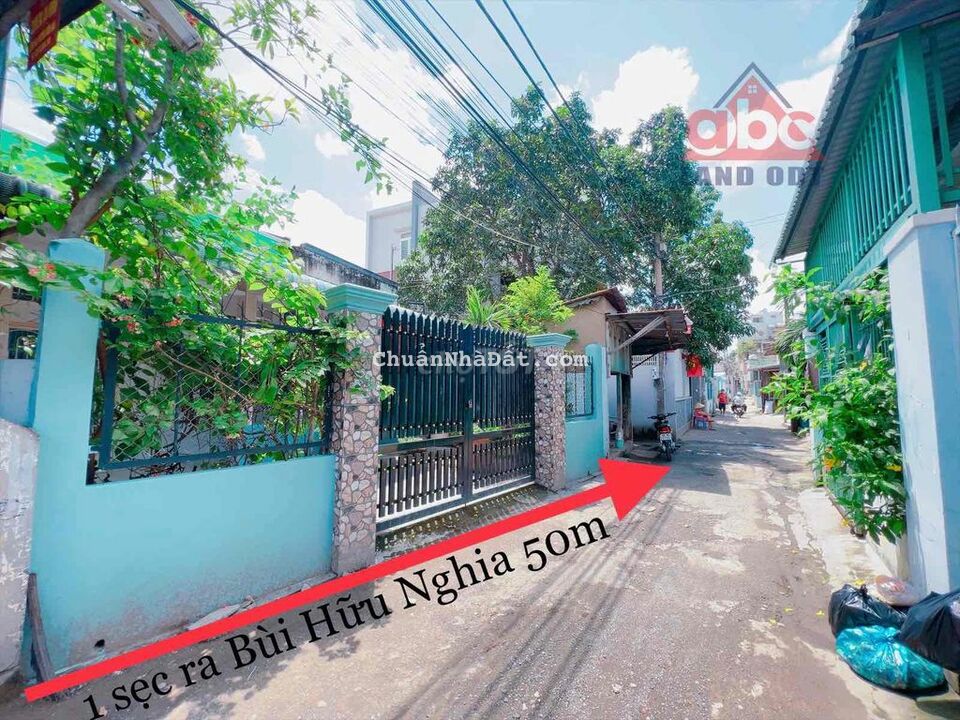 CẮT LỖ 500tr cho nhà tại Bửu Hoà ( cách đường Bùi Hữu Nghĩa 50m) CẮT LỖ 500tr cho nhà tại Bửu Hoà ( cách đường Bùi Hữu Nghĩa 50m)