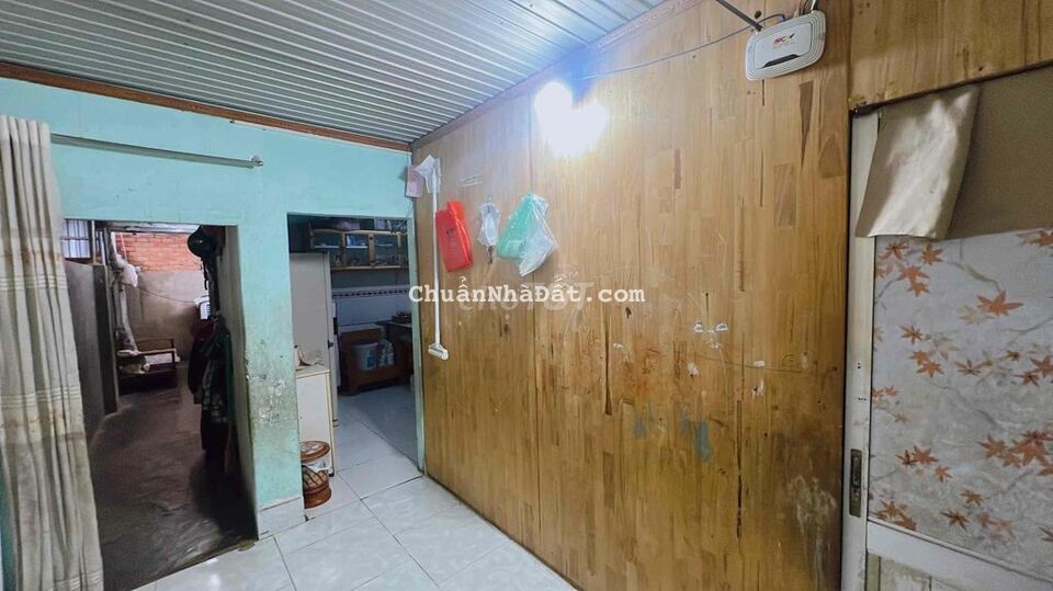 Bán đát tặng nhà cấp 4 phường tân hoà Bán đát tặng nhà cấp 4 phường tân hoà