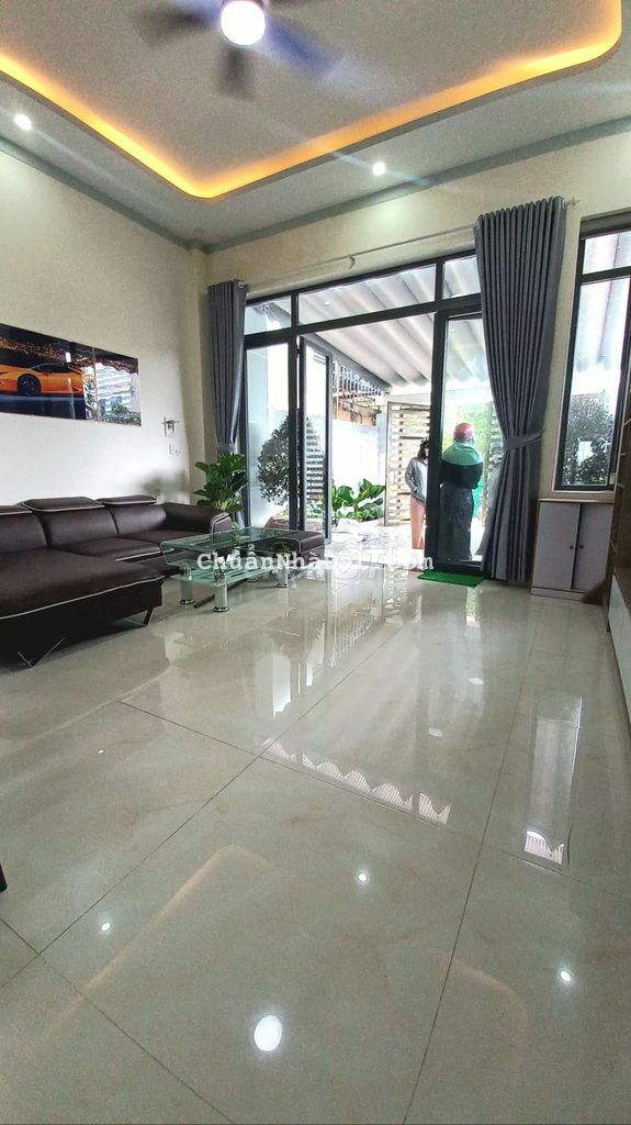 BÁN RẺ NHÀ ĐẤT TRẢNG DÀI MỚI ĐẸP SỔ HỒNG, ĐƯỜNG RỘNG SÂN ĐẬU 2 OTO