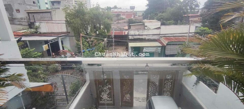 Nhà 2 lầu gần bvdk đồng nai. chỉ 1 xẹc ql1A vào 150m