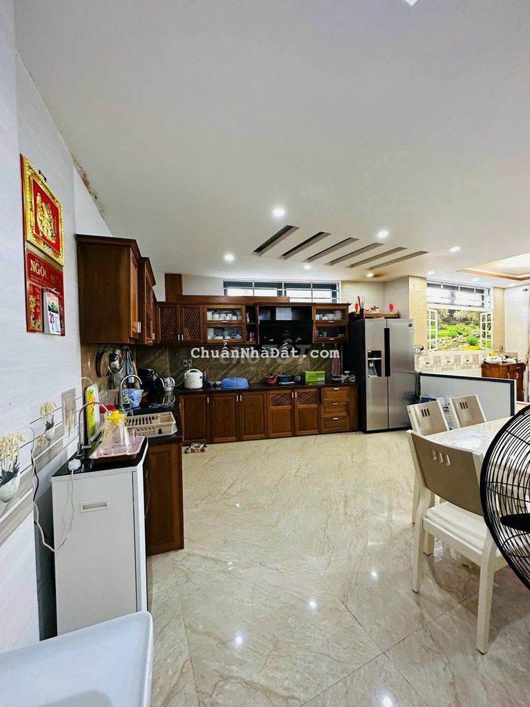 Bán gấp căn nhà gần GX Phúc Hải, Nguyễn Văn Hoài Tân Phong