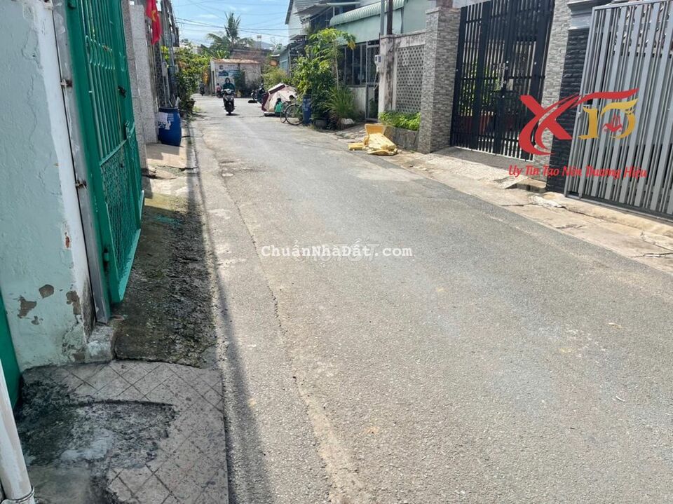 🌸Bán Đất tặng nhà c4 có hoàn công 210m2 giá 6tỷ4 tại phường An Bình