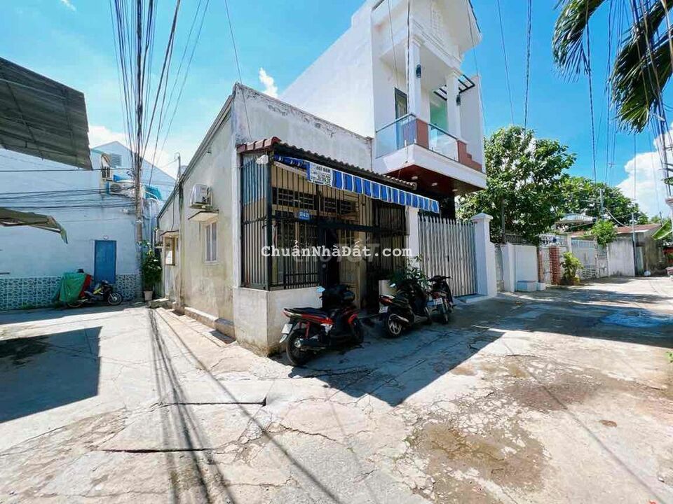 Bán nhà góc 2 mặt tiền sau trường Ngô Quyền biên hoa