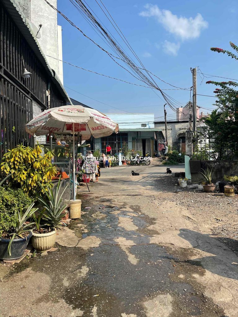 bán nhà lầu p.bửu hoà đg xe tải sổ rieg giá 1t8