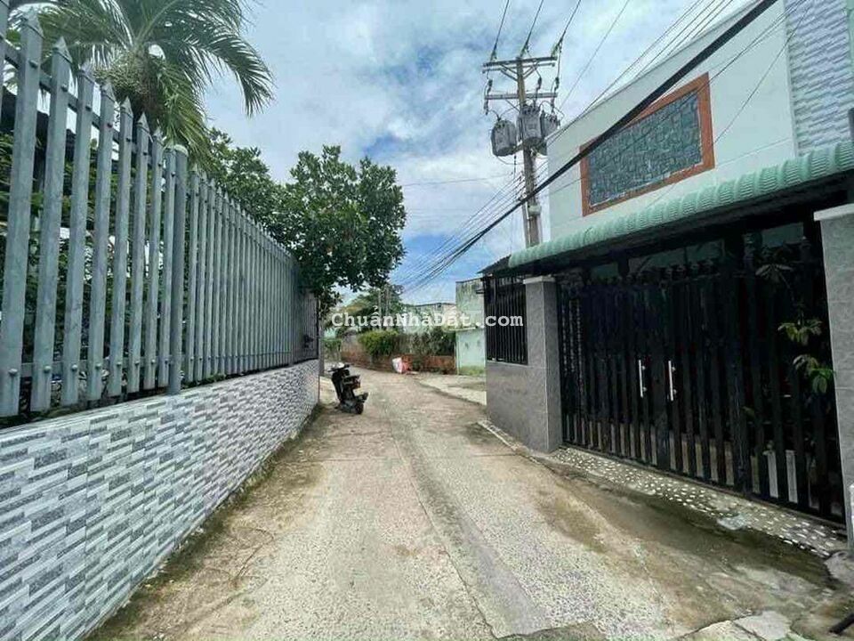 Bán nhà chợ chiều bến gỗ - an hoà