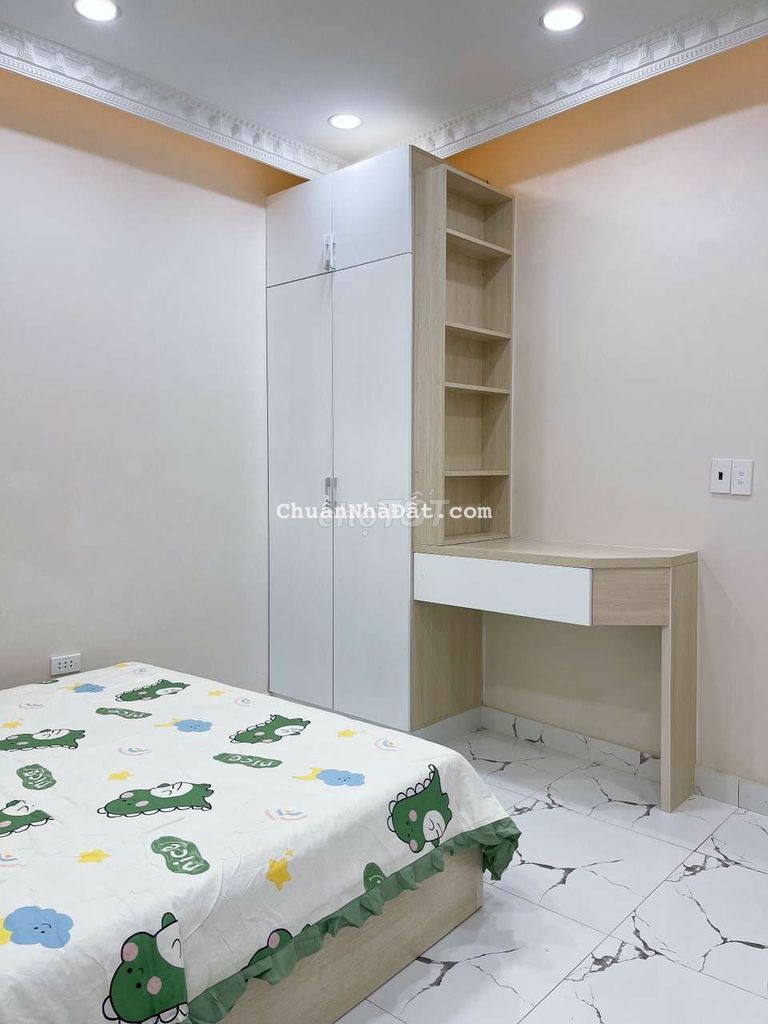 Bán nhà đẹp 1 trệt 1 lầu ngay trường Bùi Thị Xuân, Biên Hòa