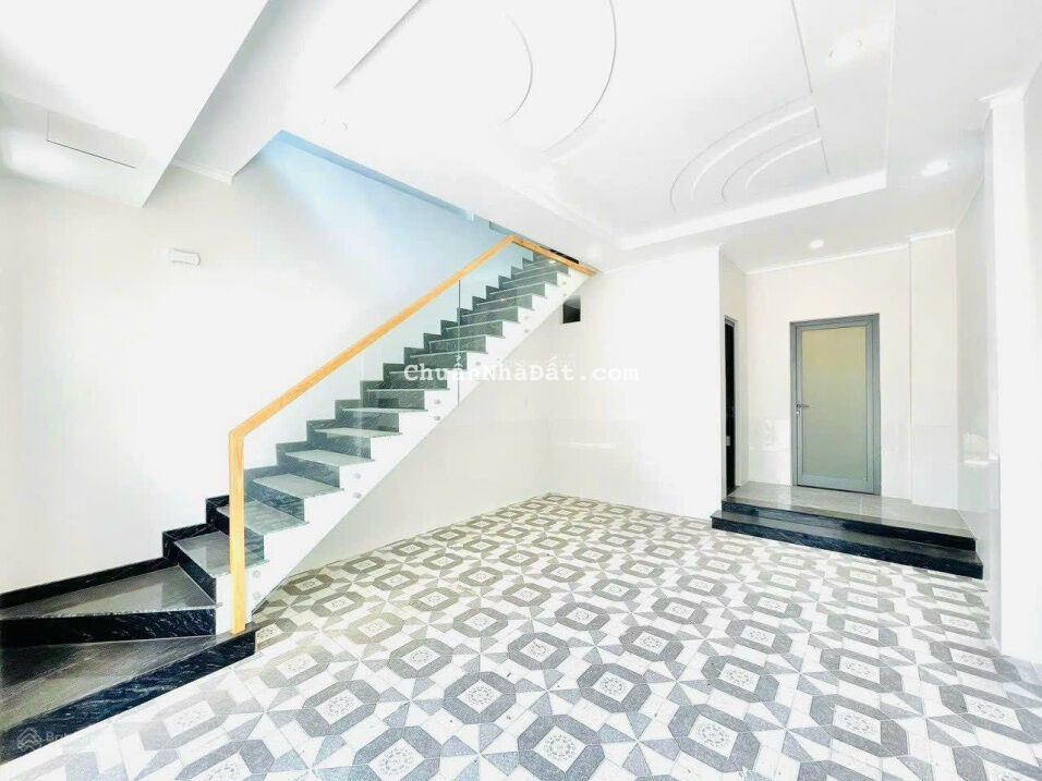 Nhà 1 trệt 2 lầu P. Tân Hiệp gần Big C Tân Hiệp ngay công an PCCC cách đường Nguyễn Ái Quốc 100m Nhà 1 trệt 2 lầu P. Tân Hiệp gần Big C Tân Hiệp ngay công an PCCC cách đường Nguyễn Ái Quốc 100m