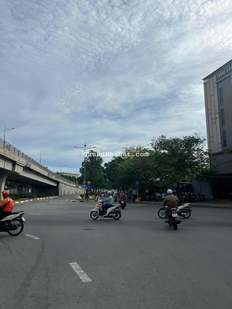 Nhà bán P.Bửu Long 2,85 tỷ gần bờ kè mát mẻ SHR nhà 1 lầu 2PN 2Wc 63m2 Nhà bán P.Bửu Long 2,85 tỷ gần bờ kè mát mẻ SHR nhà 1 lầu 2PN 2Wc 63m2