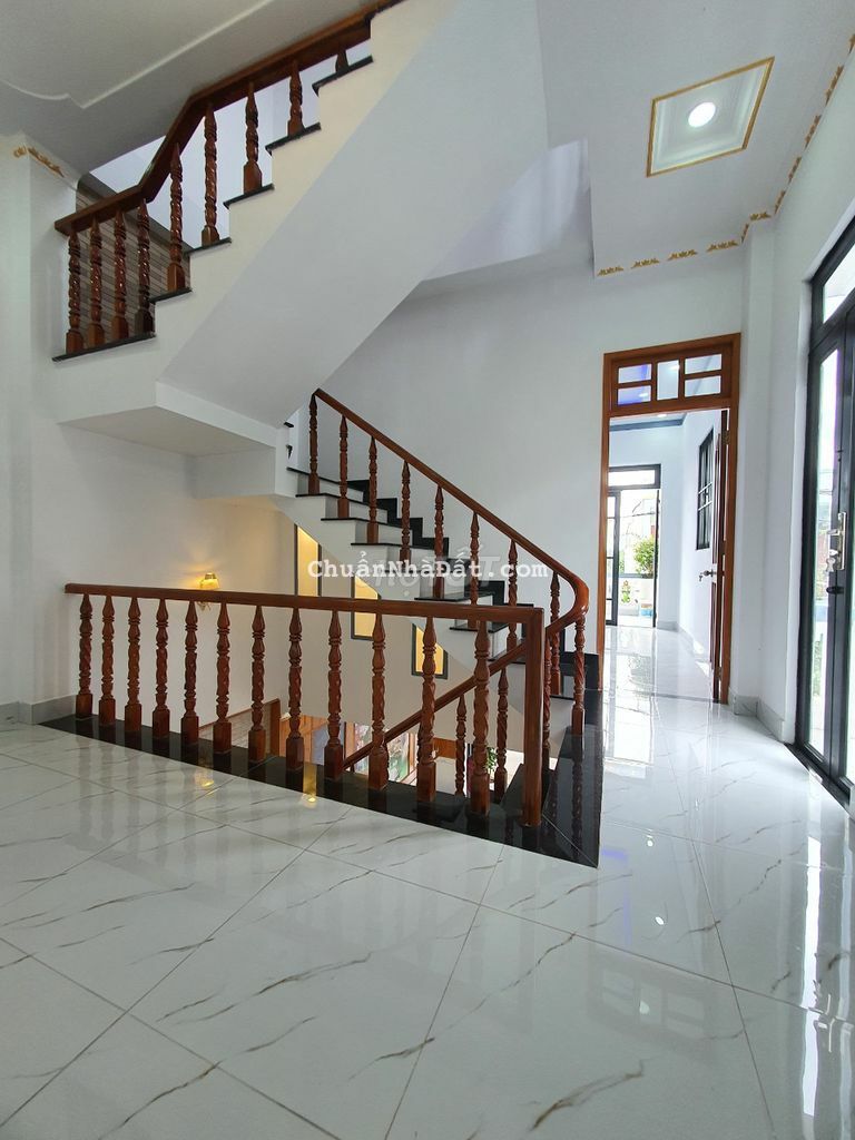 Nhà phố hoàn công gần Công An phường ngã 3 Cây Keo Tân Hạnh Biên Hòa