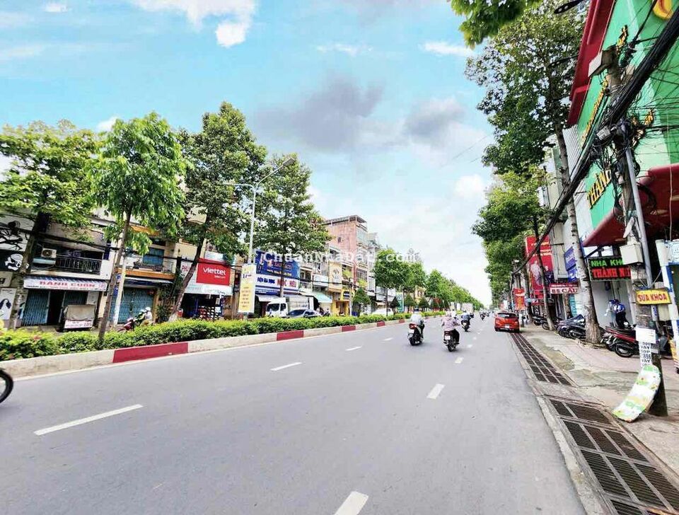 MẶT TIỀN GIÁ NGỘP NGUYỄN ÁI QUỐC CHỈ 6 tỷ XXx