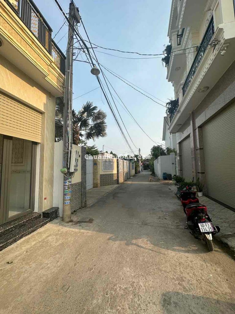 bán nhà lầu phường bửu hoà cách đường chính 50m