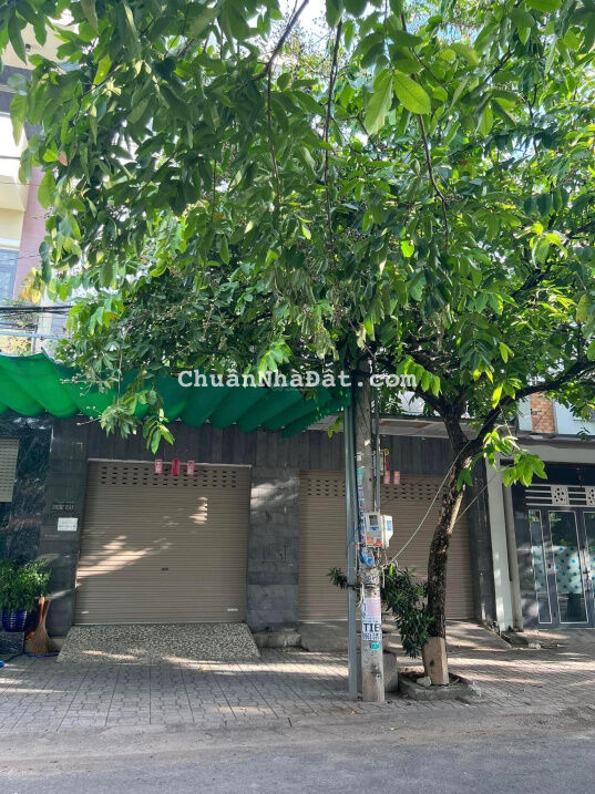 Bán gấp nhà 1 trệt 2 lầu KDC Quang Vinh ngay trường Nguyễn Bỉnh Khiêm cách đường Nguyễn Du chỉ 100m Bán gấp nhà 1 trệt 2 lầu KDC Quang Vinh ngay trường Nguyễn Bỉnh Khiêm cách đường Nguyễn Du chỉ 100m